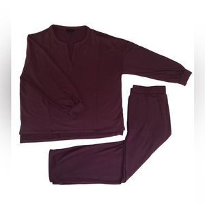 Banana Republic Athletic Set